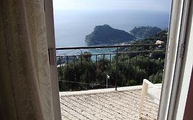 Fantasia Apartment