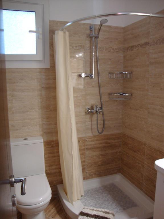 Fantasia Apartment Lákones Esterno foto